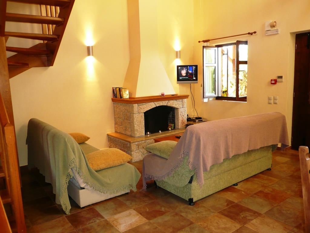 Maison Viros Καρδαμύλη